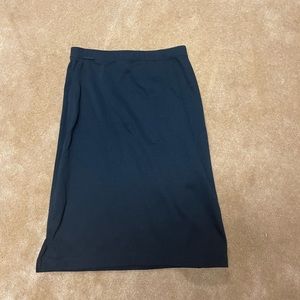 Black pencil skirt